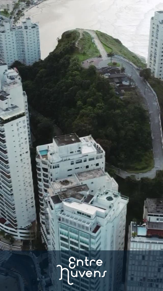 Vôo sobre o morro do Maluf - Guaruja 
