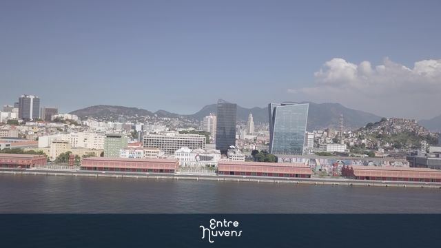 Zona Portuária e Boulevard Olímpico com prédios modernos no Rio de Janeiro